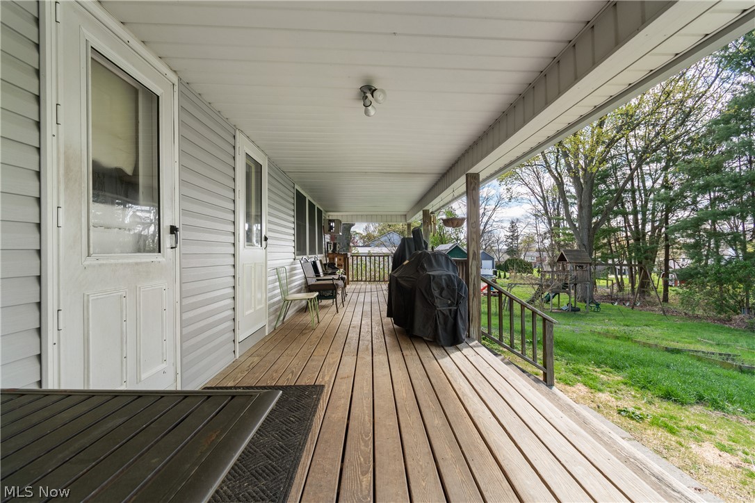 527 W Main Street Dalton OH 44618