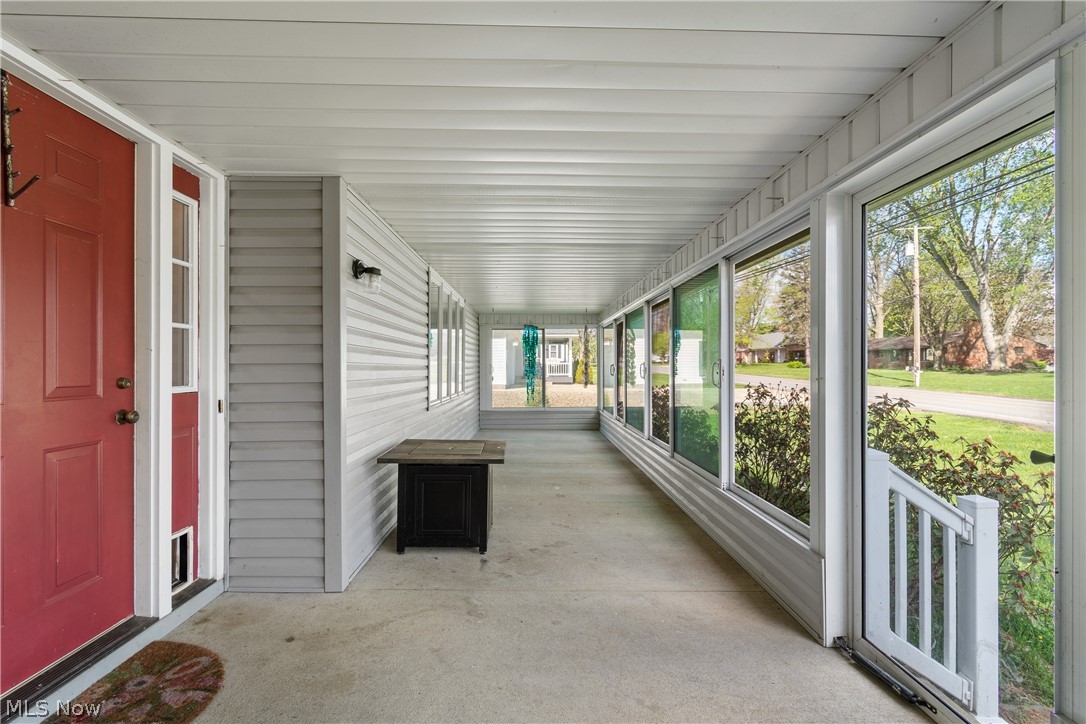 527 W Main Street Dalton OH 44618