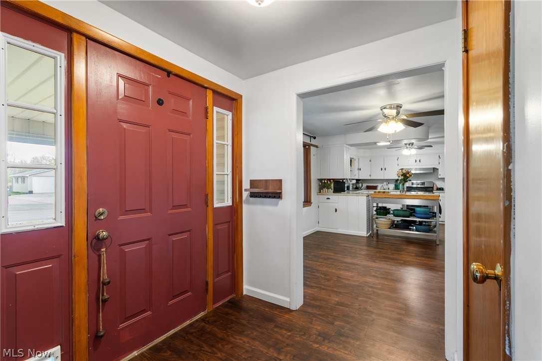 527 W Main Street Dalton OH 44618