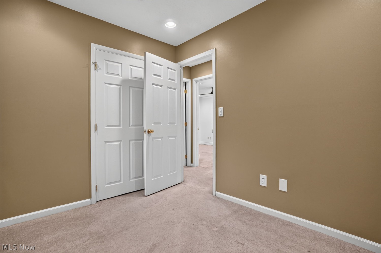 6189 Campbell Drive Madison OH 44057