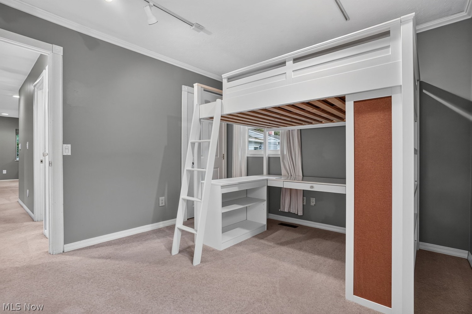 6189 Campbell Drive Madison OH 44057