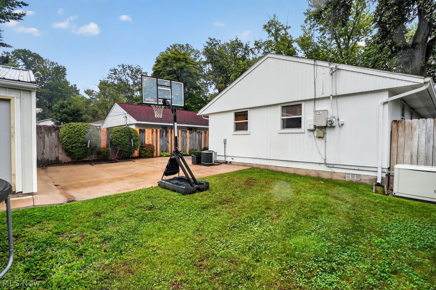6189 Campbell Drive Madison OH 44057