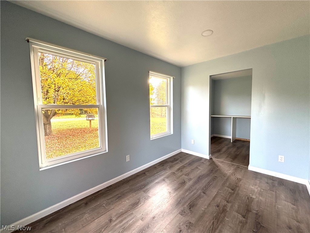 4585 Hawkins Road New Waterford OH 44445