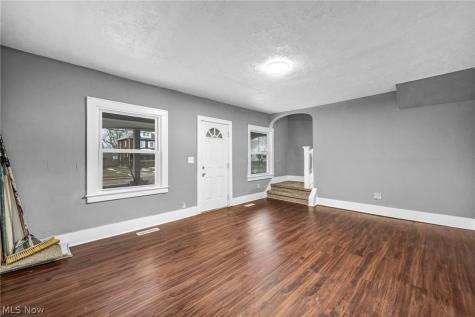 1829 E 33rd Street Lorain OH 44055