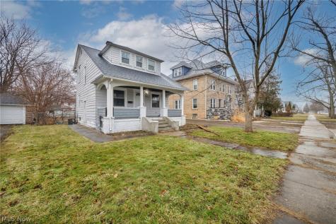 1829 E 33rd Street Lorain OH 44055