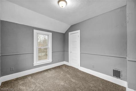 1829 E 33rd Street Lorain OH 44055