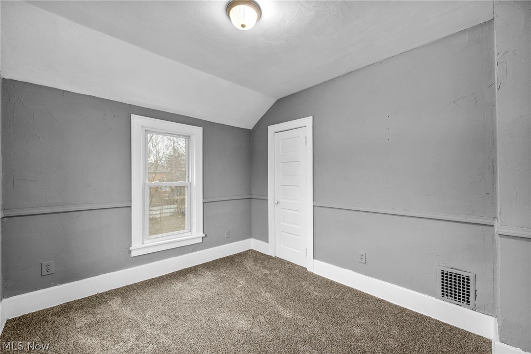 1829 E 33rd Street Lorain OH 44055