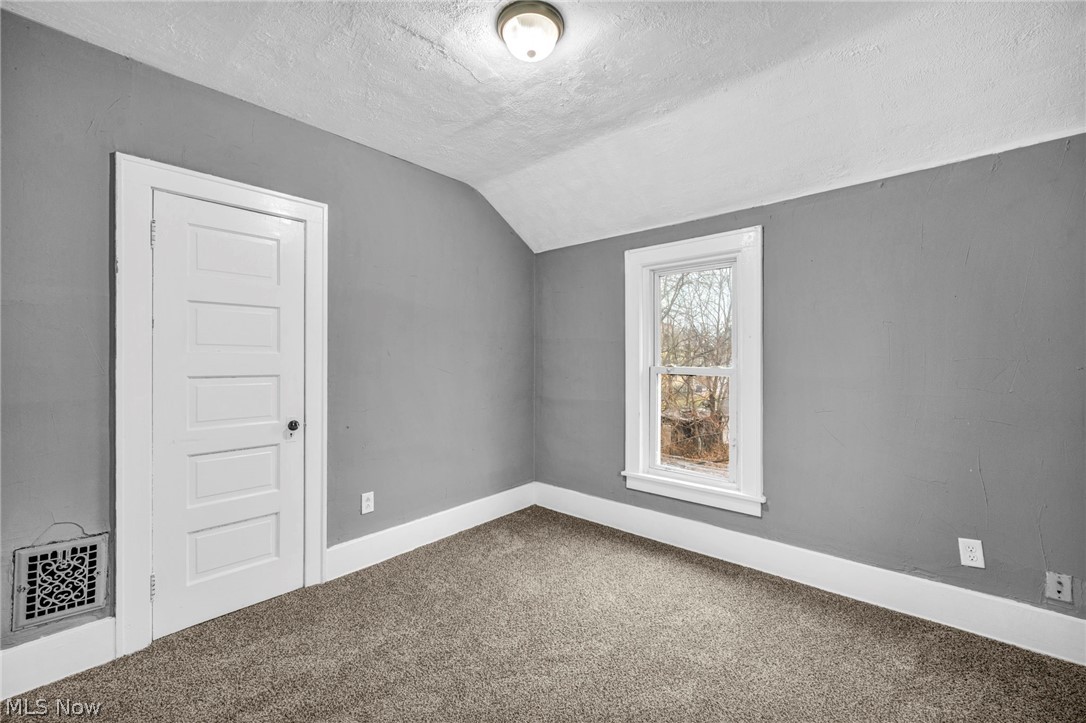 1829 E 33rd Street Lorain OH 44055