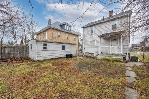 1829 E 33rd Street Lorain OH 44055
