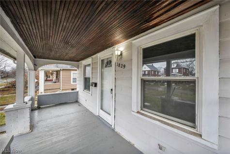1829 E 33rd Street Lorain OH 44055