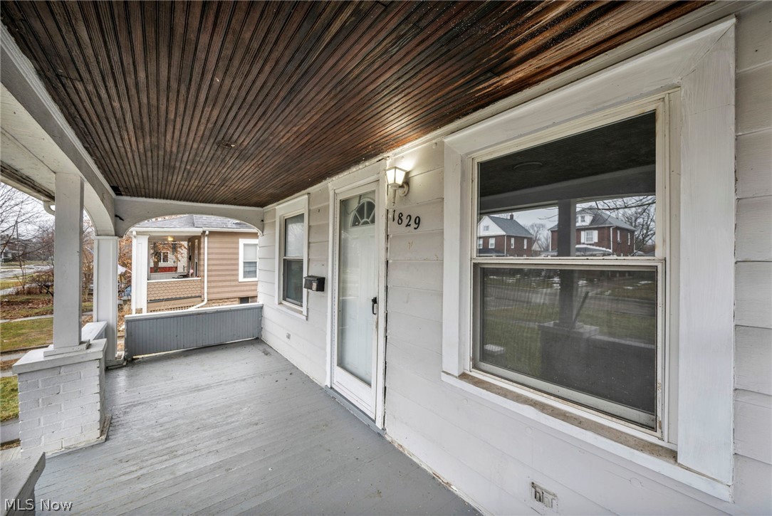 1829 E 33rd Street Lorain OH 44055