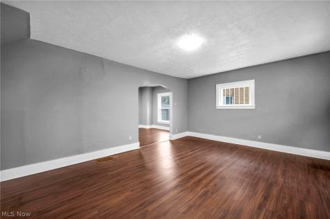 1829 E 33rd Street Lorain OH 44055