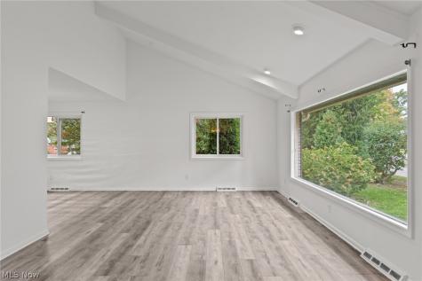 2120 Cedarview Drive Beachwood OH 44122