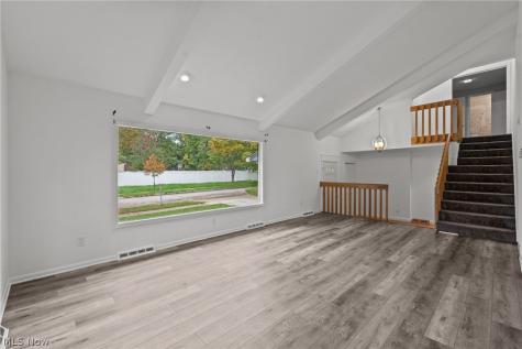 2120 Cedarview Drive Beachwood OH 44122