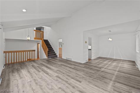 2120 Cedarview Drive Beachwood OH 44122