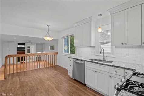 2120 Cedarview Drive Beachwood OH 44122