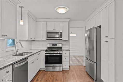 2120 Cedarview Drive Beachwood OH 44122