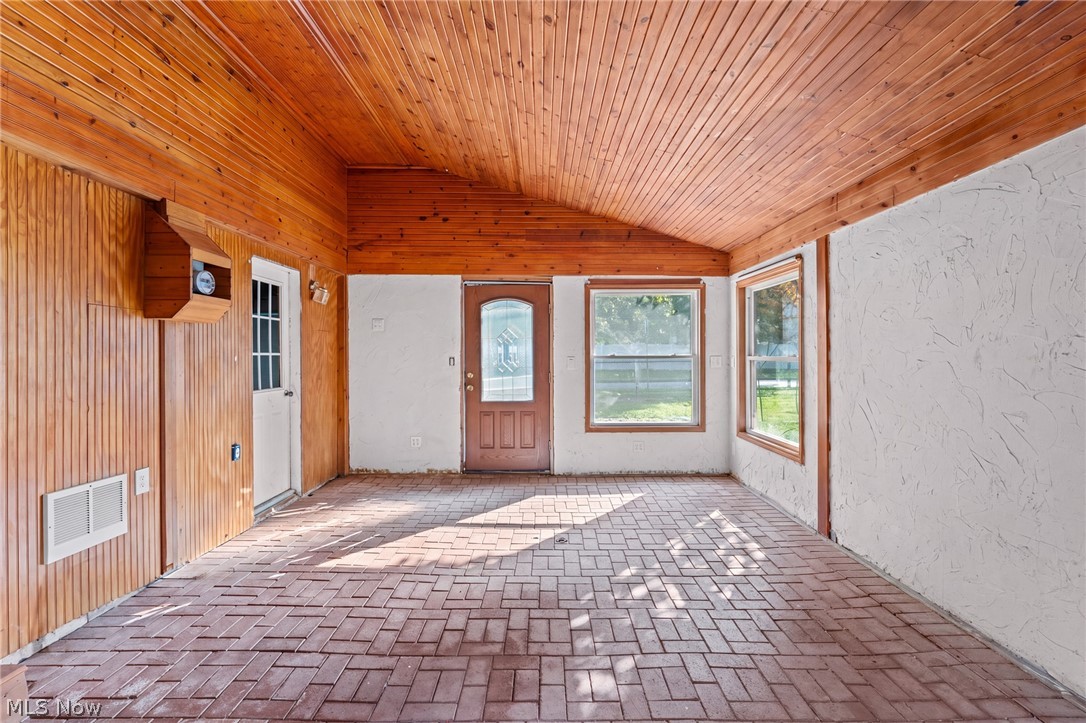 2120 Cedarview Drive Beachwood OH 44122