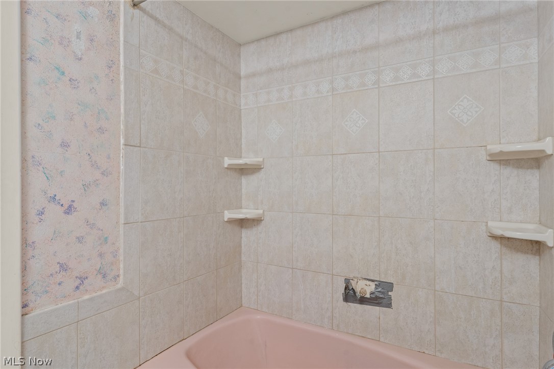 2120 Cedarview Drive Beachwood OH 44122