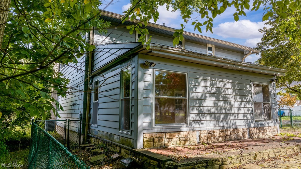 2120 Cedarview Drive Beachwood OH 44122