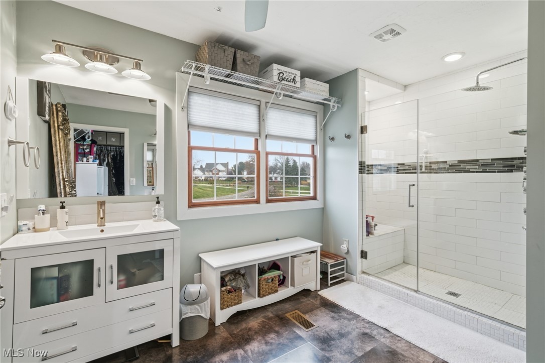 4212 Devonshire Court Akron OH 44321