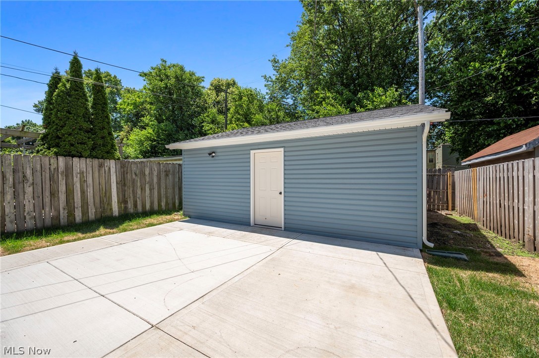 1852 W 47th Street Cleveland OH 44102