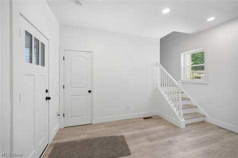 1852 W 47th Street Cleveland OH 44102