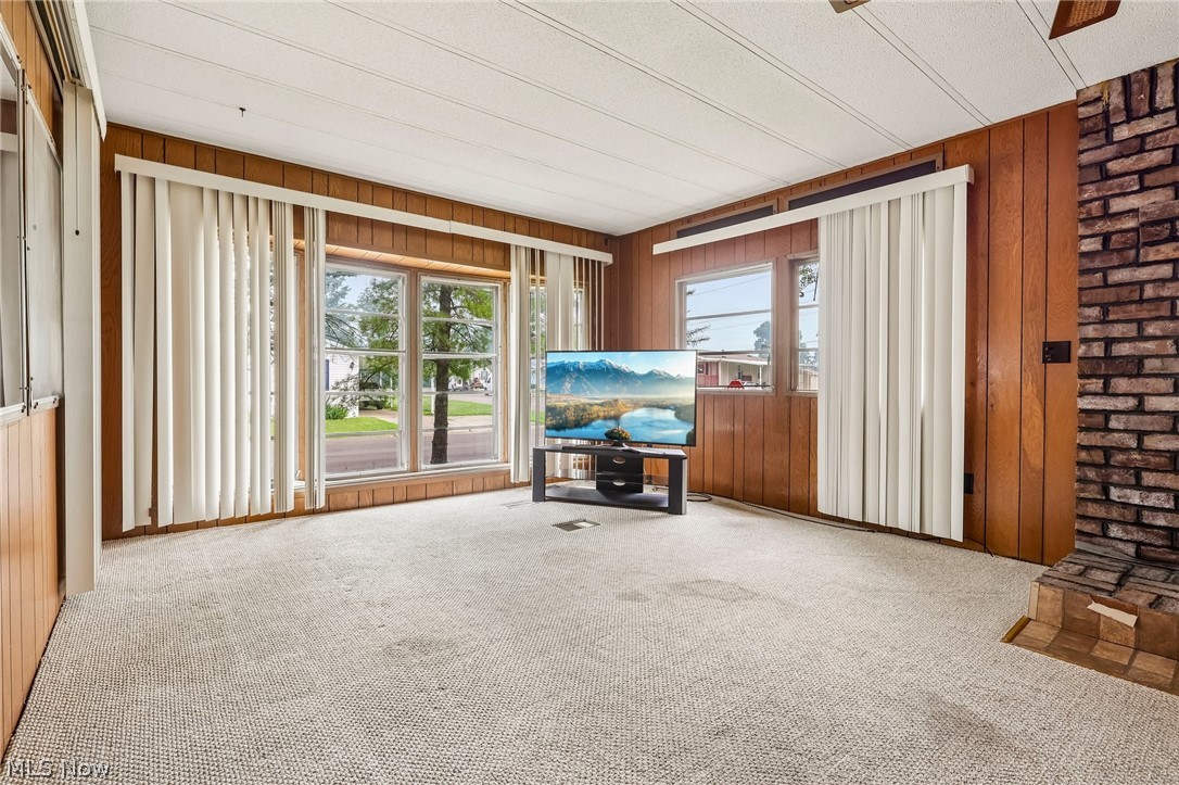 18592 Edwards Road Doylestown OH 44230