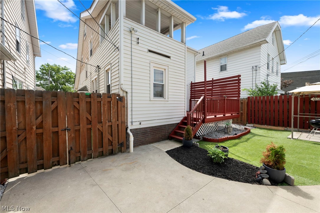 4948 E 106th Street Garfield Heights OH 44125