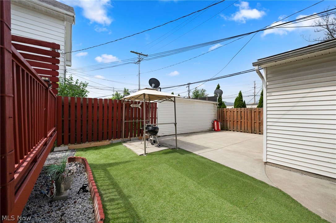 4948 E 106th Street Garfield Heights OH 44125