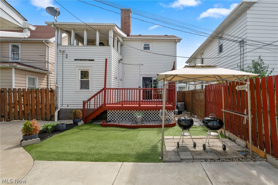 4948 E 106th Street Garfield Heights OH 44125