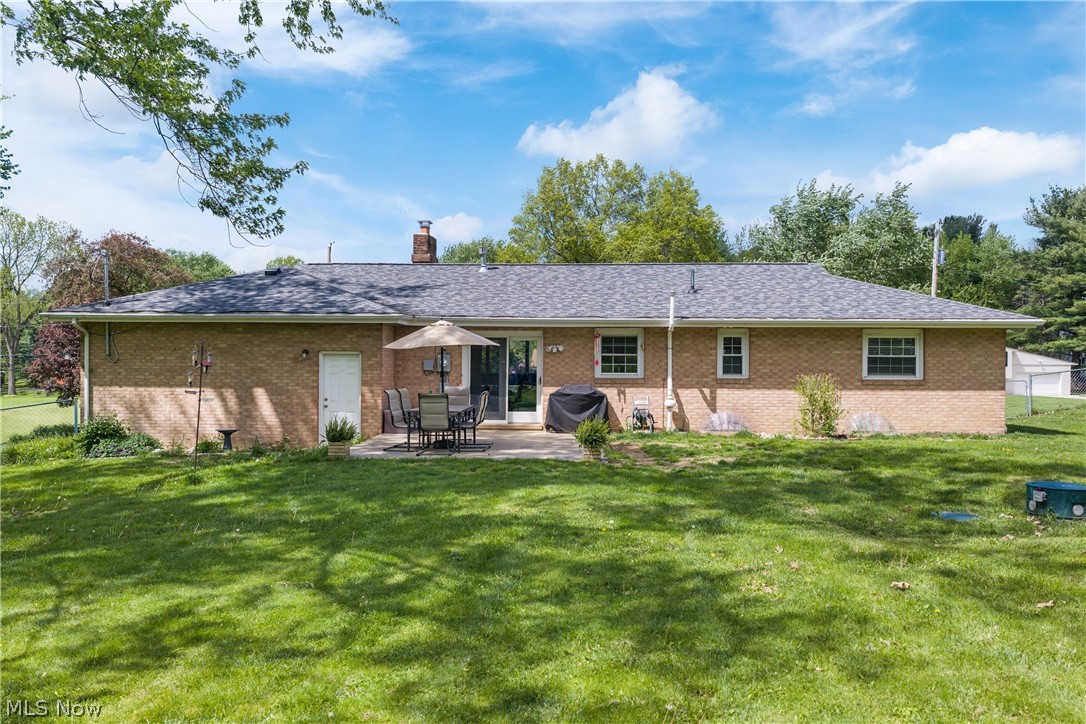 1356 Glennview Street NE Canton OH 44721
