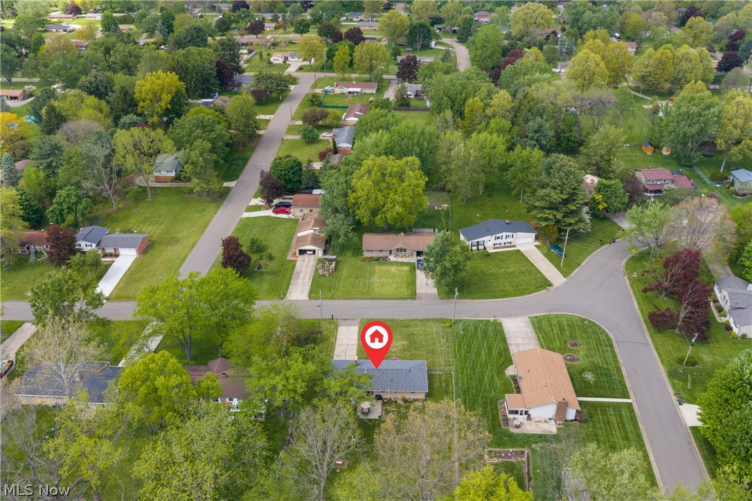1356 Glennview Street NE Canton OH 44721