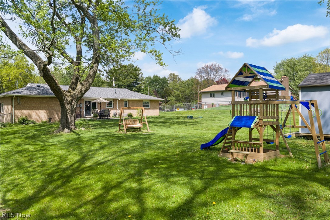 1356 Glennview Street NE Canton OH 44721
