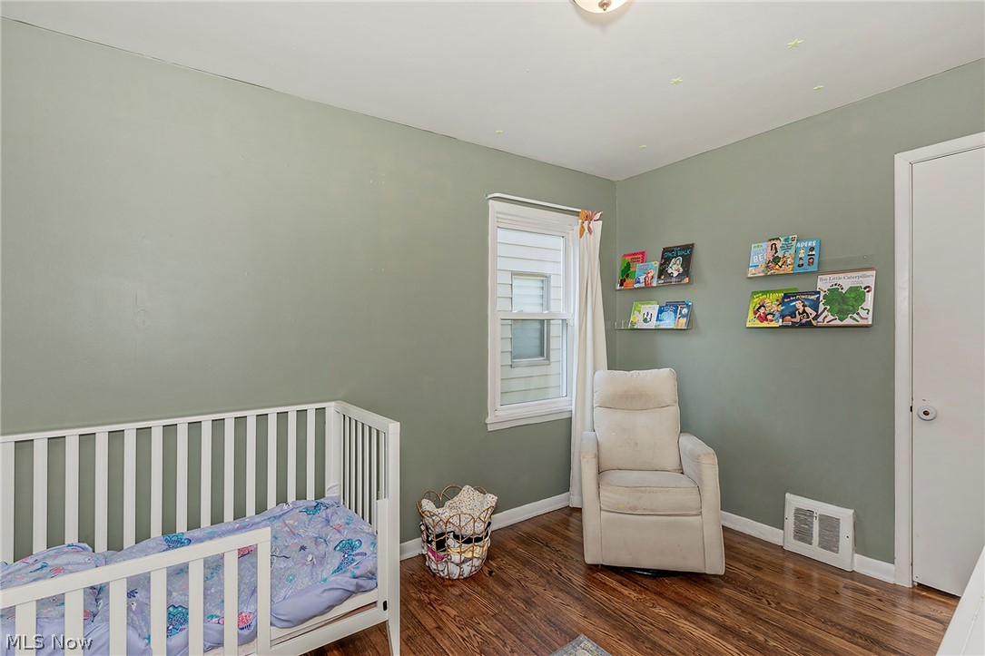 1649 Gilbert Drive Mayfield Heights OH 44124