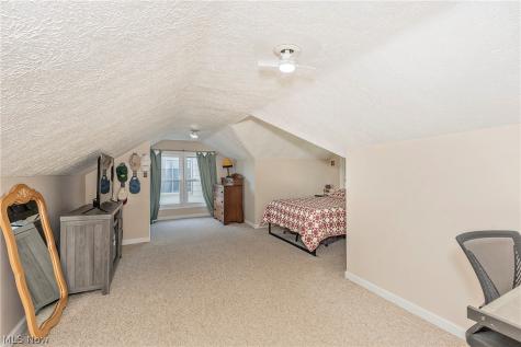 1649 Gilbert Drive Mayfield Heights OH 44124