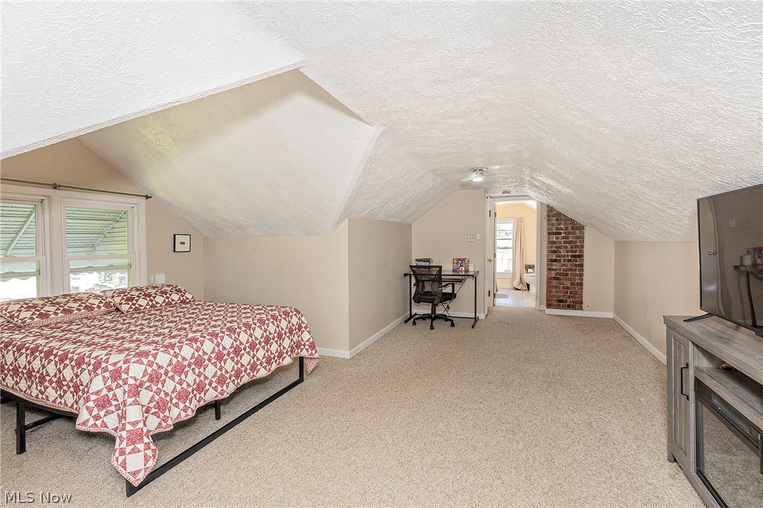 1649 Gilbert Drive Mayfield Heights OH 44124