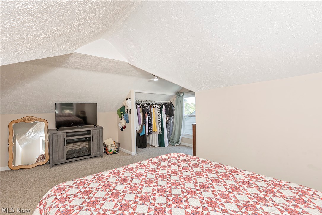 1649 Gilbert Drive Mayfield Heights OH 44124