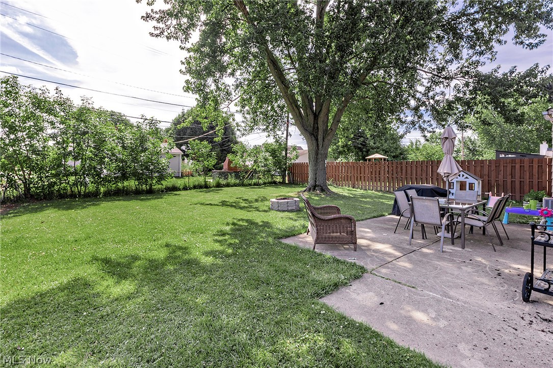1649 Gilbert Drive Mayfield Heights OH 44124