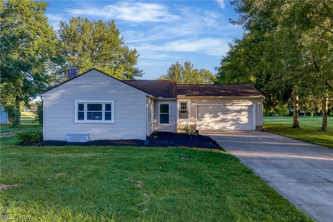 2000 Stake Drive Green OH 44232