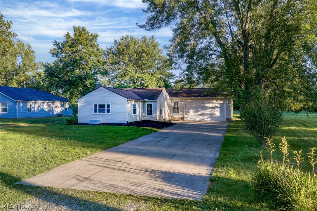 2000 Stake Drive Green OH 44232