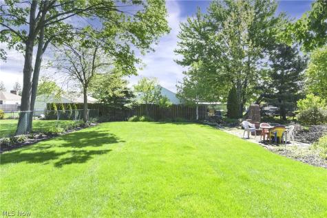 6483 Fernhurst Avenue Parma Heights OH 44130