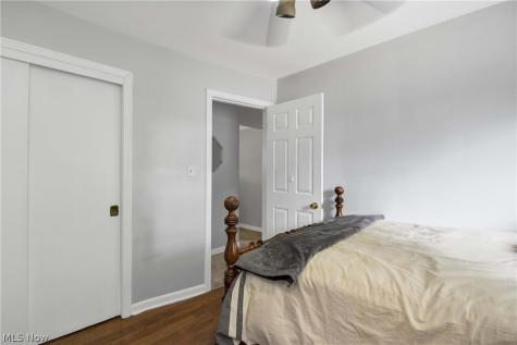 6483 Fernhurst Avenue Parma Heights OH 44130