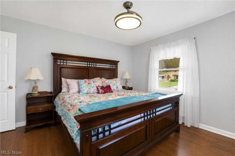 6483 Fernhurst Avenue Parma Heights OH 44130