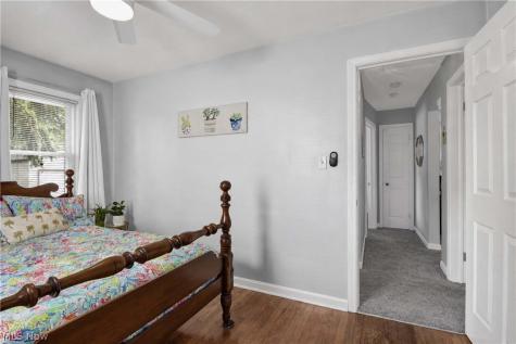 6483 Fernhurst Avenue Parma Heights OH 44130