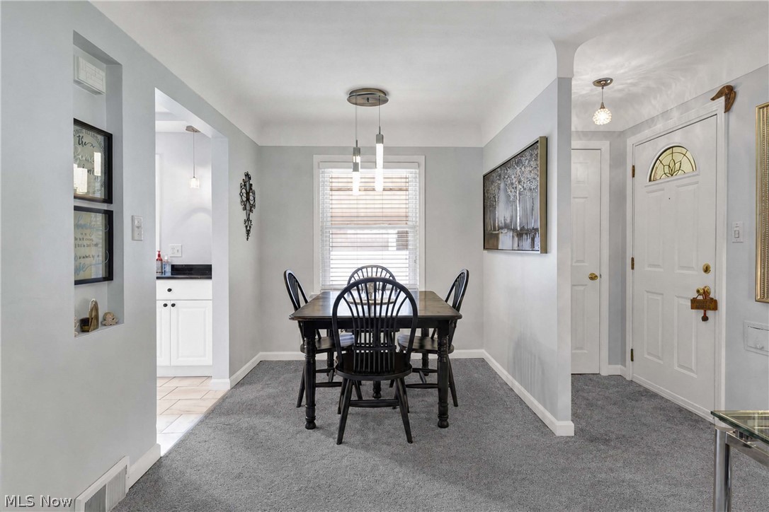 6483 Fernhurst Avenue Parma Heights OH 44130