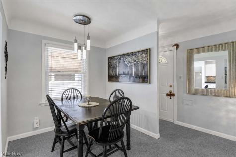 6483 Fernhurst Avenue Parma Heights OH 44130