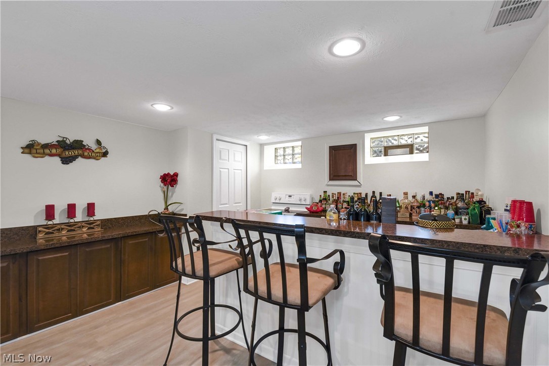 6483 Fernhurst Avenue Parma Heights OH 44130