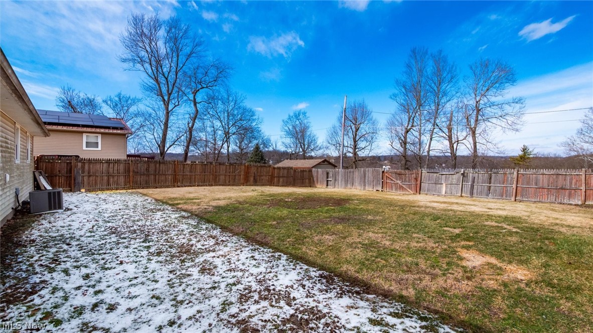96 Summit Street Roseville OH 43777