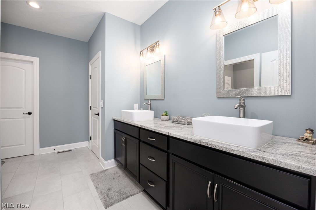 3984 Argyle Lane Medina OH 44256